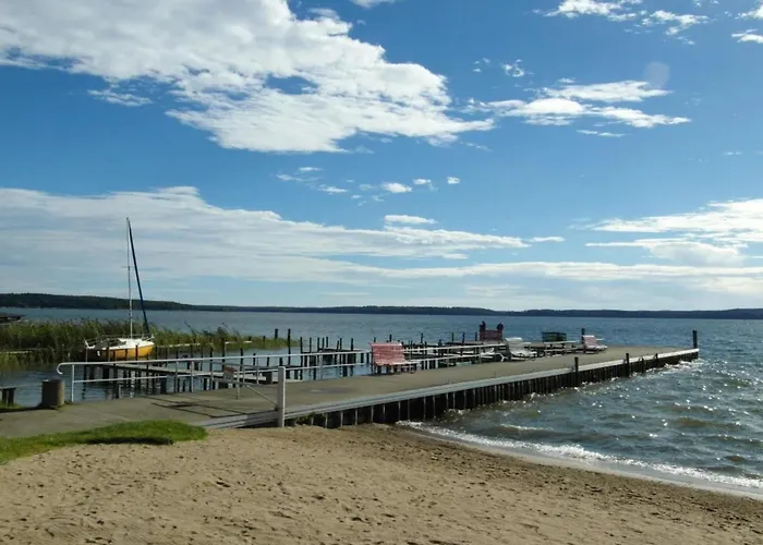 Hafenflair Am Plauer